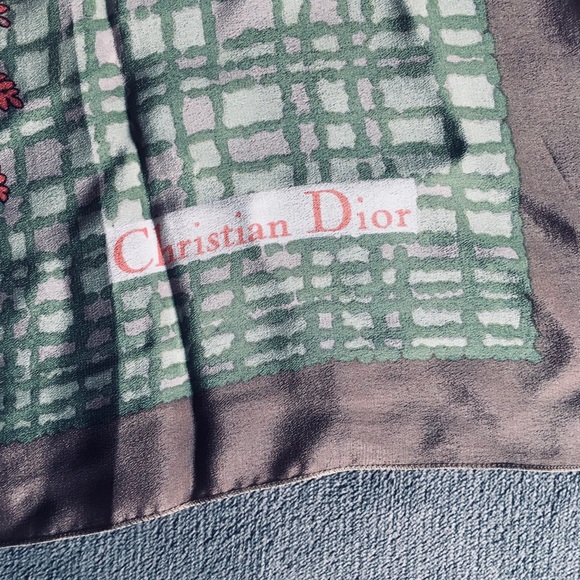Vintage Christian Dior 100% silk scarf / bandana - Picture 2 of 3